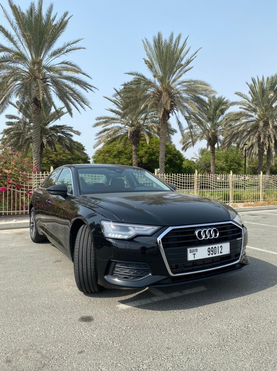 Detailed Guide to Book an Audi Rental In Dubai